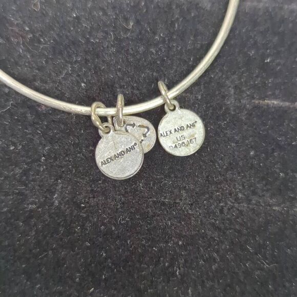Alex & Ani Angel Wing Bangle Charm Bracelet Rafaelian Silver Finish - Picture 4 of 5